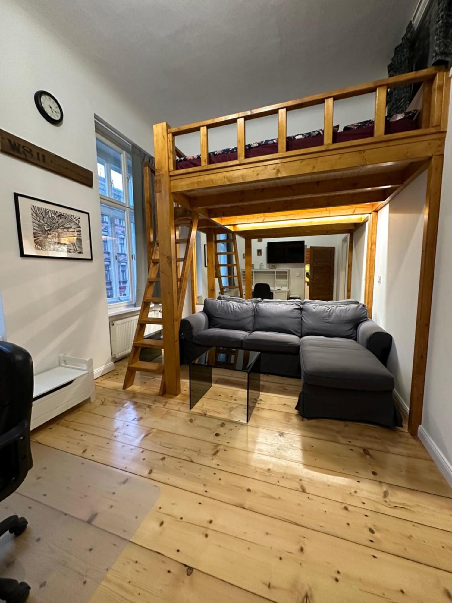 Cozy New Loft Apartment Prag Exteriör bild