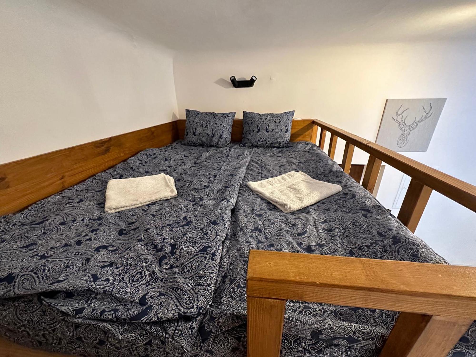 Cozy New Loft Apartment Prag Exteriör bild